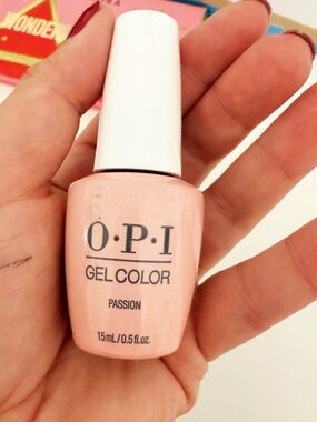 OPI Gel Color Nail Polish Passion